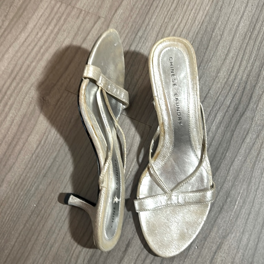 Leather kitty heels, Sz 8.5